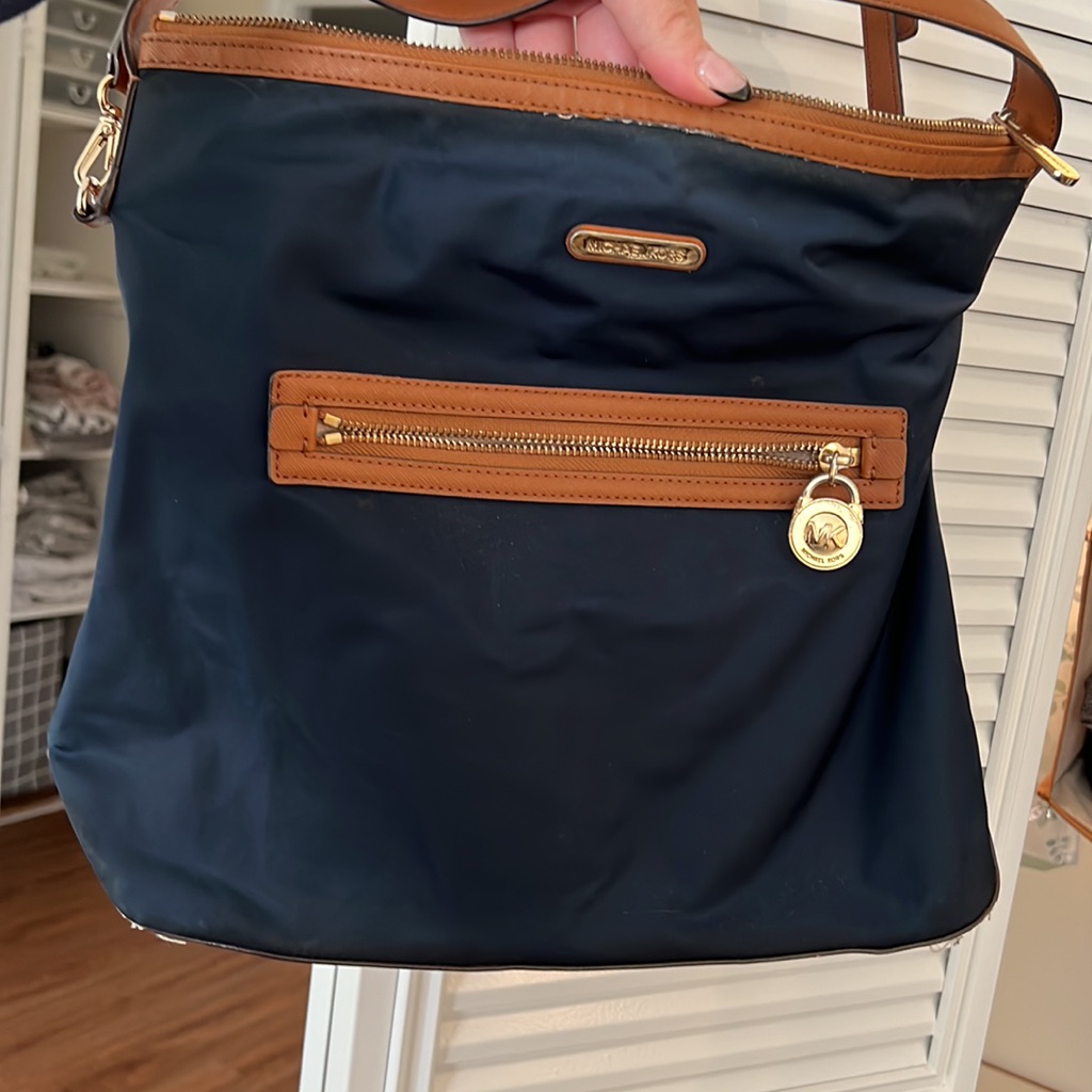 Michael Kors Kempton Bag